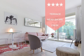 One and half bedroom cozy and renovated and close to beaches
